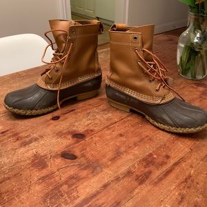 LL Bean, size 6M women’s Bean Boot